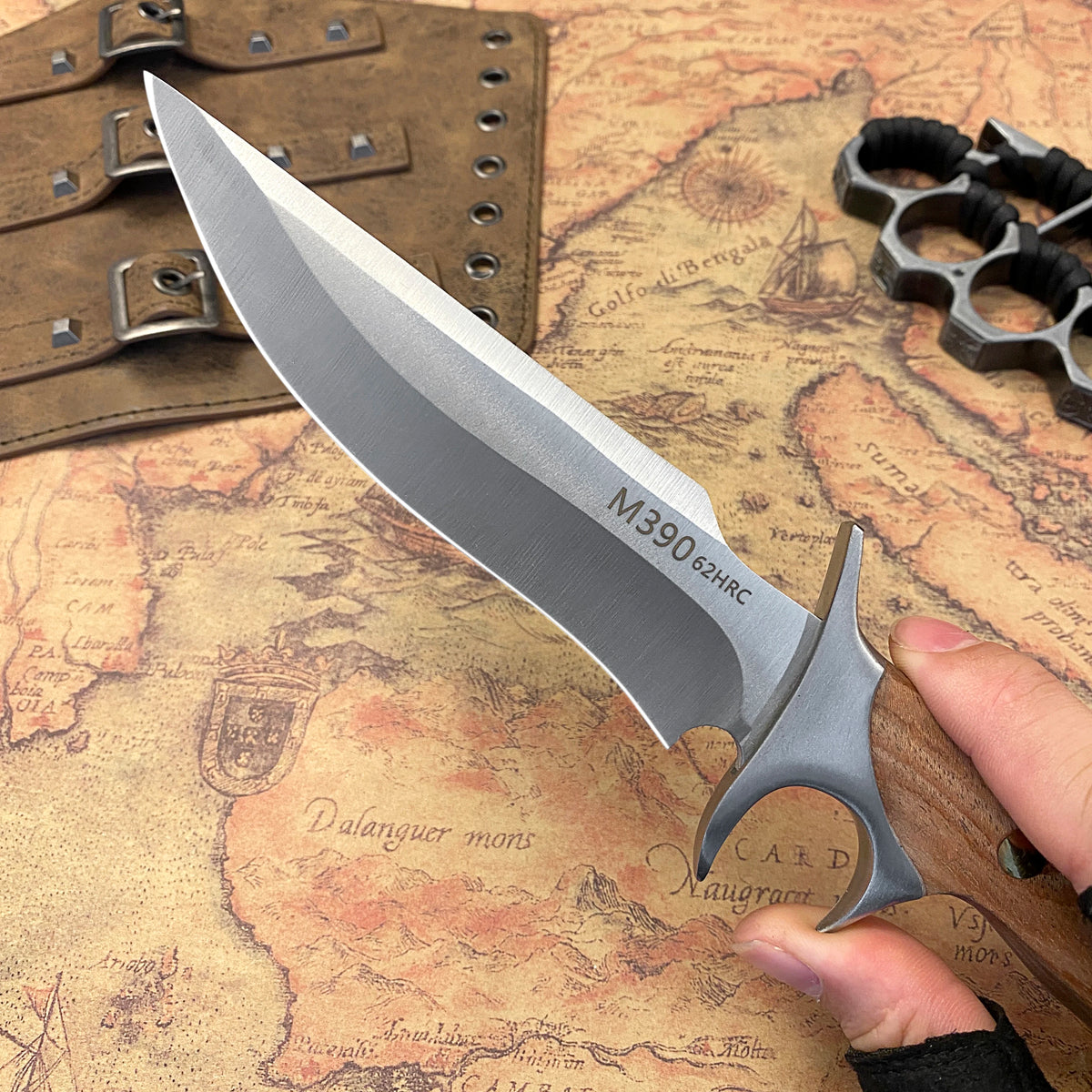 Gdekls Stainless Steel Wooden Handle Fixed Blade Outdoor Knife